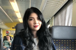 Преподаватель английского языка