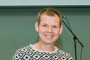 Преподаватель английского языка